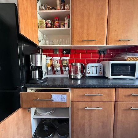 Room With Kitchen In Central لندن المظهر الخارجي الصورة